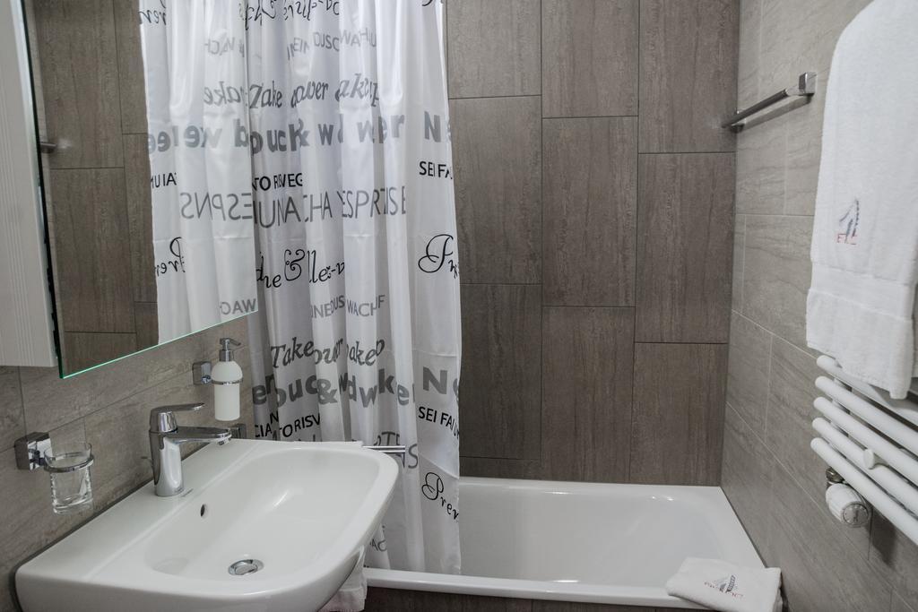 Reloc Serviced Apartments Zurich-Oerlikon Ruang foto